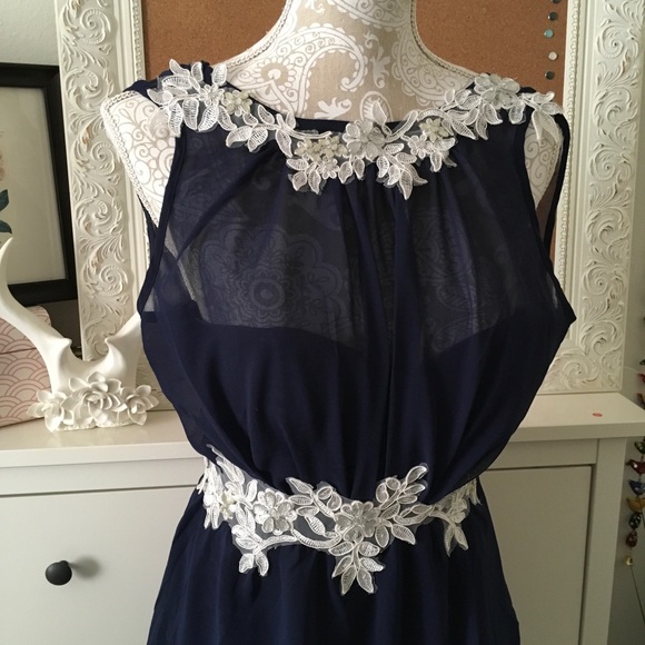 London Dress Co. Midnight Blue Jewel Dress NWT 🐙 - Picture 2 of 5